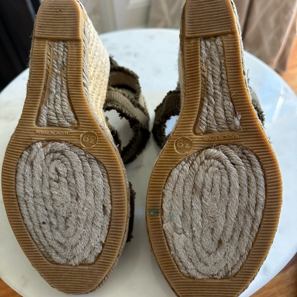 Bettye Muller Espadrille Wedge - Picture 4 of 4